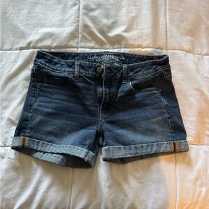 Women’s American Eagle size 8 jean shorts
